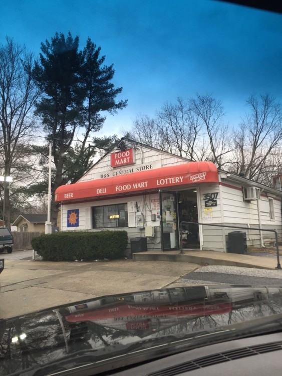 D & S General Store